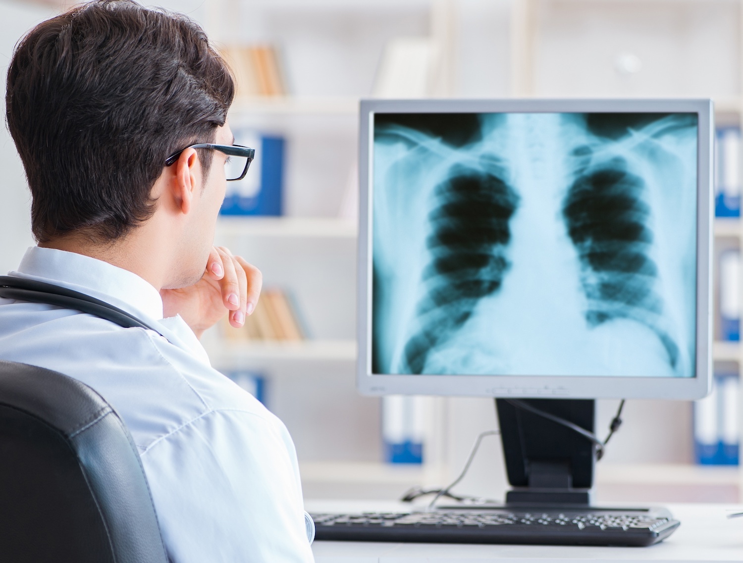 treatment to lung cancer - advanced treatment thanks to cancer research